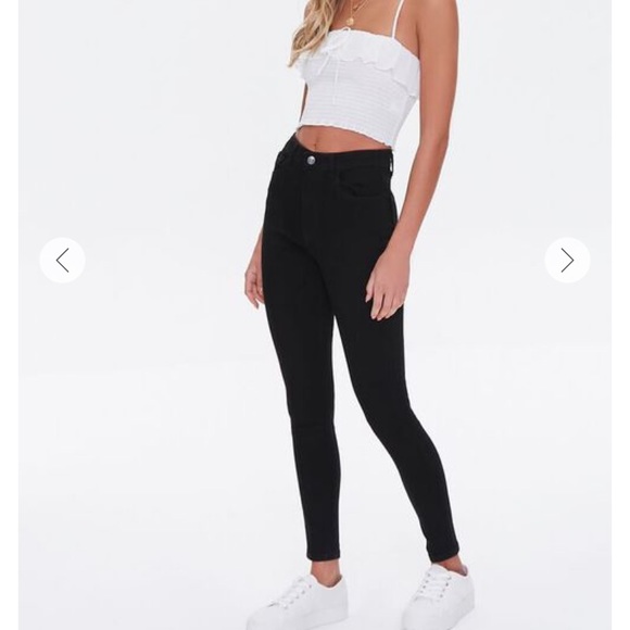 Forever 21 Denim - BNWT dark blue skinny jeans 👖